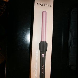 FOXYBAE Hair 25mm Black Curling Wand